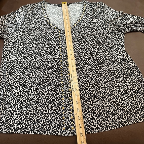 INC International Concepts Women's Printed Studded Top - Picture 5 of 8